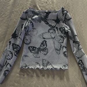 art class Gray & Black Butterfly Knit Top